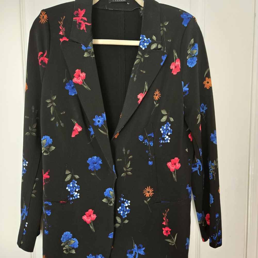 Tahari Black Floral Blazer
